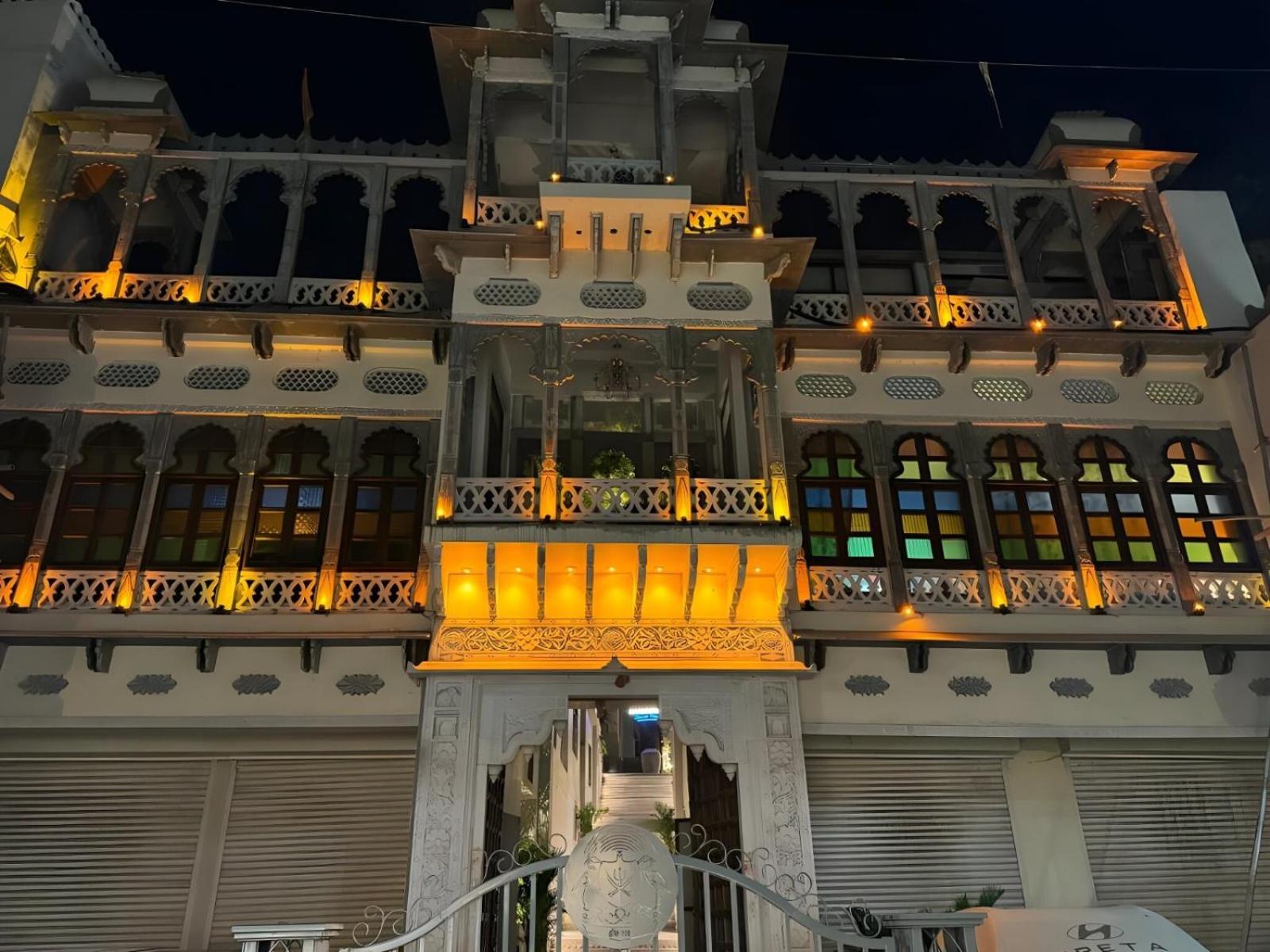 Manuscript - Jhilwara Haveli Hotel Udaipur Exterior photo