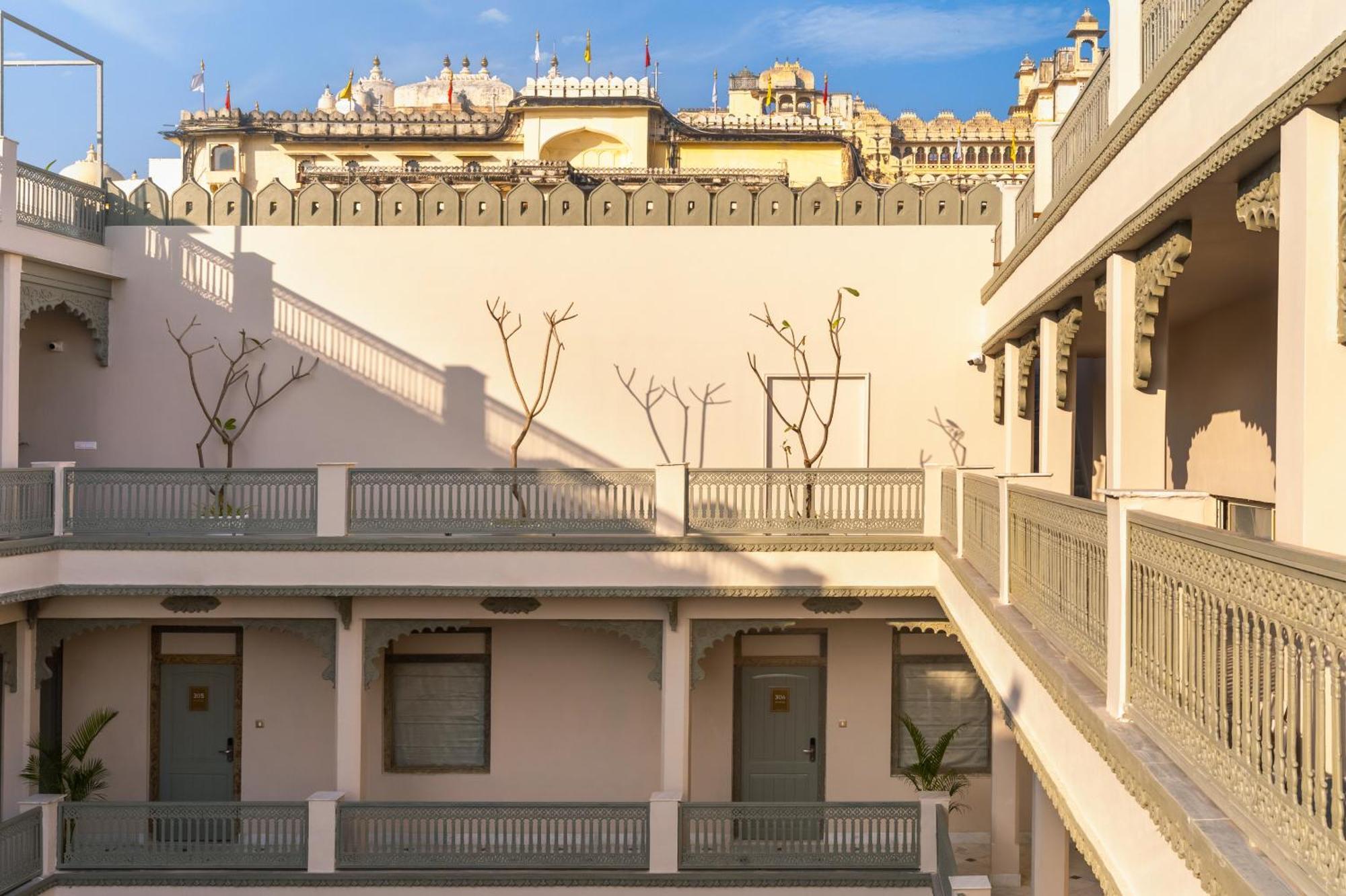 Manuscript - Jhilwara Haveli Hotel Udaipur Exterior photo