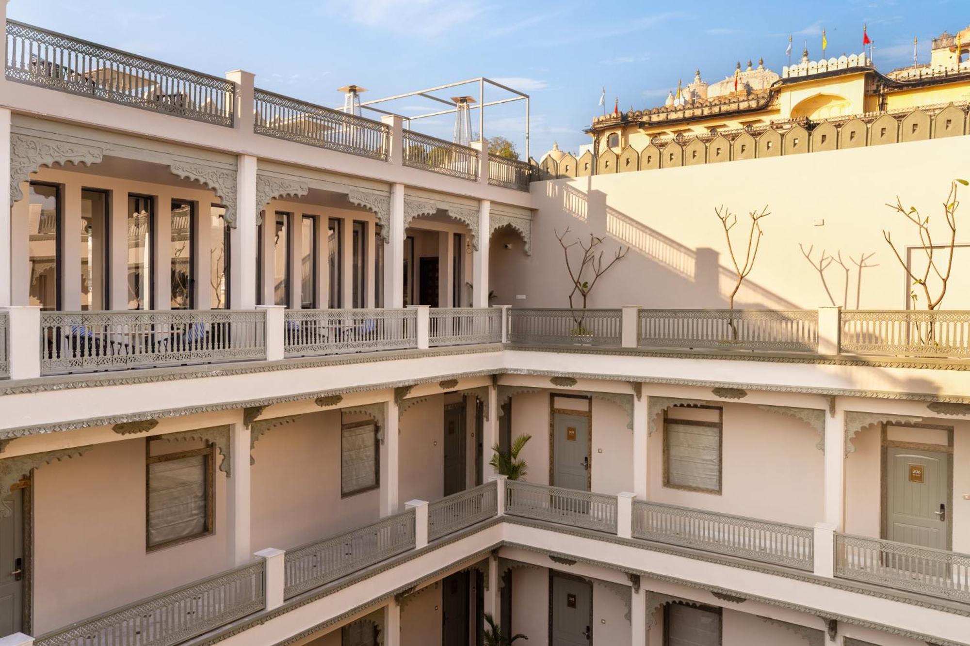 Manuscript - Jhilwara Haveli Hotel Udaipur Exterior photo